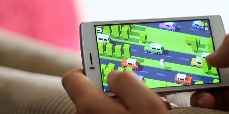 Mobile Gaming Lights Up the Global Gaming Market with Technological Growth & Up-gradations