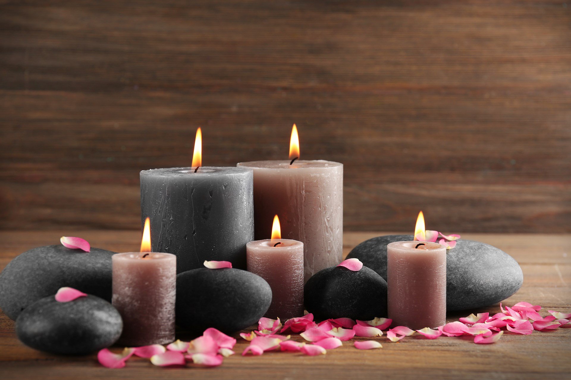 Latest Trends in Scented Candles Industry 2019-2025