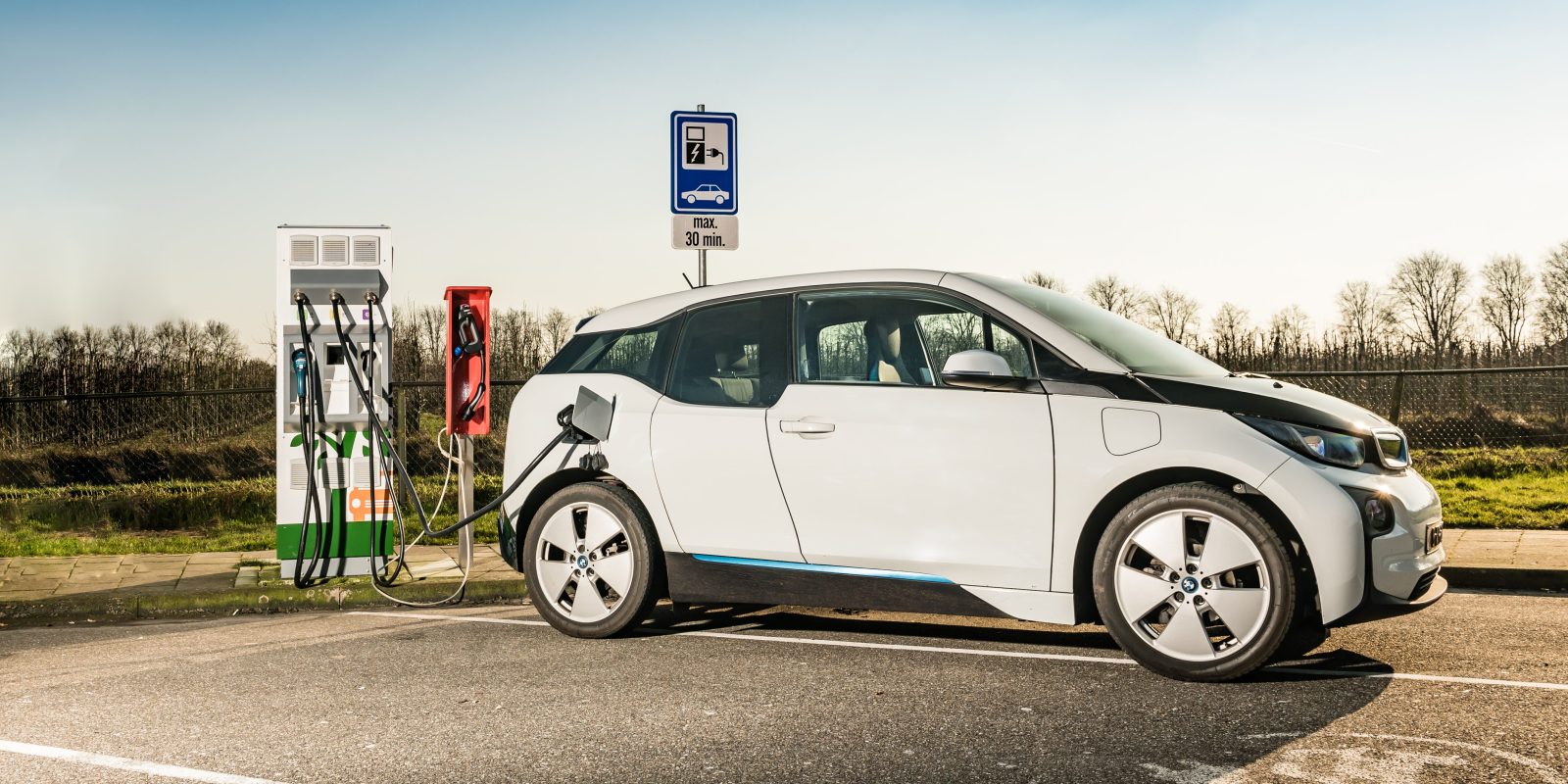 Electric Vehicle Charging Stations Market Size & Share | Industry Report, 2018-2023
