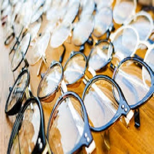 Eyewear Market Growing Popularity & Emerging Trends | GKB Opticals, Hidesign India, Lenskart