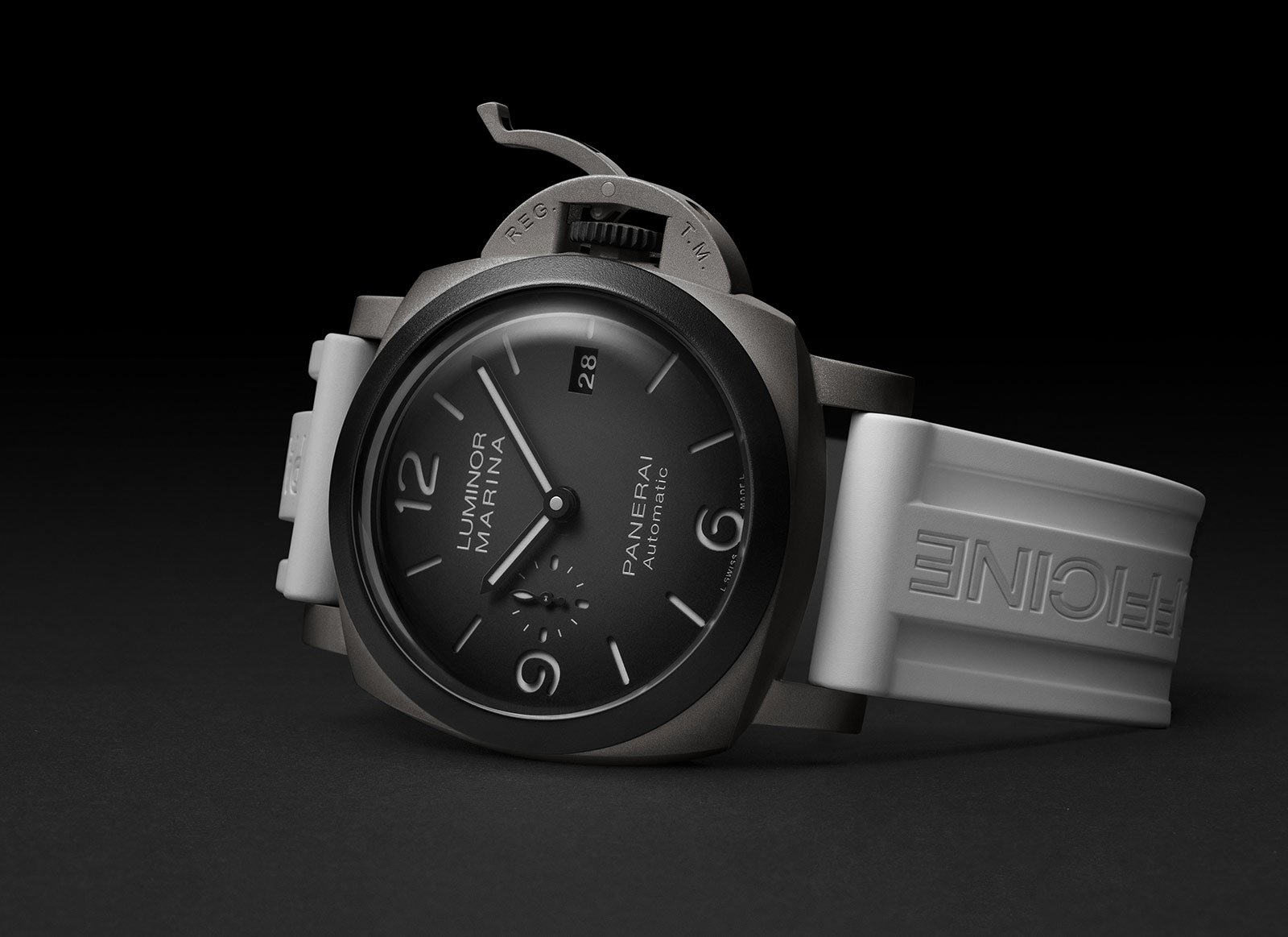 Panerai Luminor 2021 2024 favors